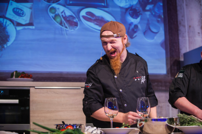 Lucki Maurer in Aktion