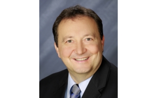 Becker Manicure_Andreas Neues