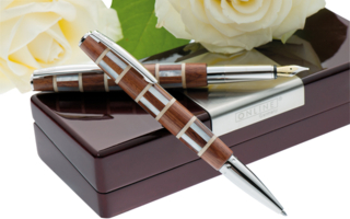 Online Rose'n Pearls mit Rosen