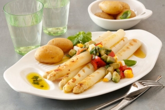 Teller-BBQ-Passion-Spargel.jpg