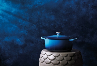 Le-Creuset-Azure-Braeter.jpg